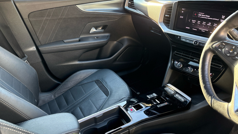 Vauxhall Mokka 100kW Ultimate Edition 50kWh 5dr Auto Electric Hatchback